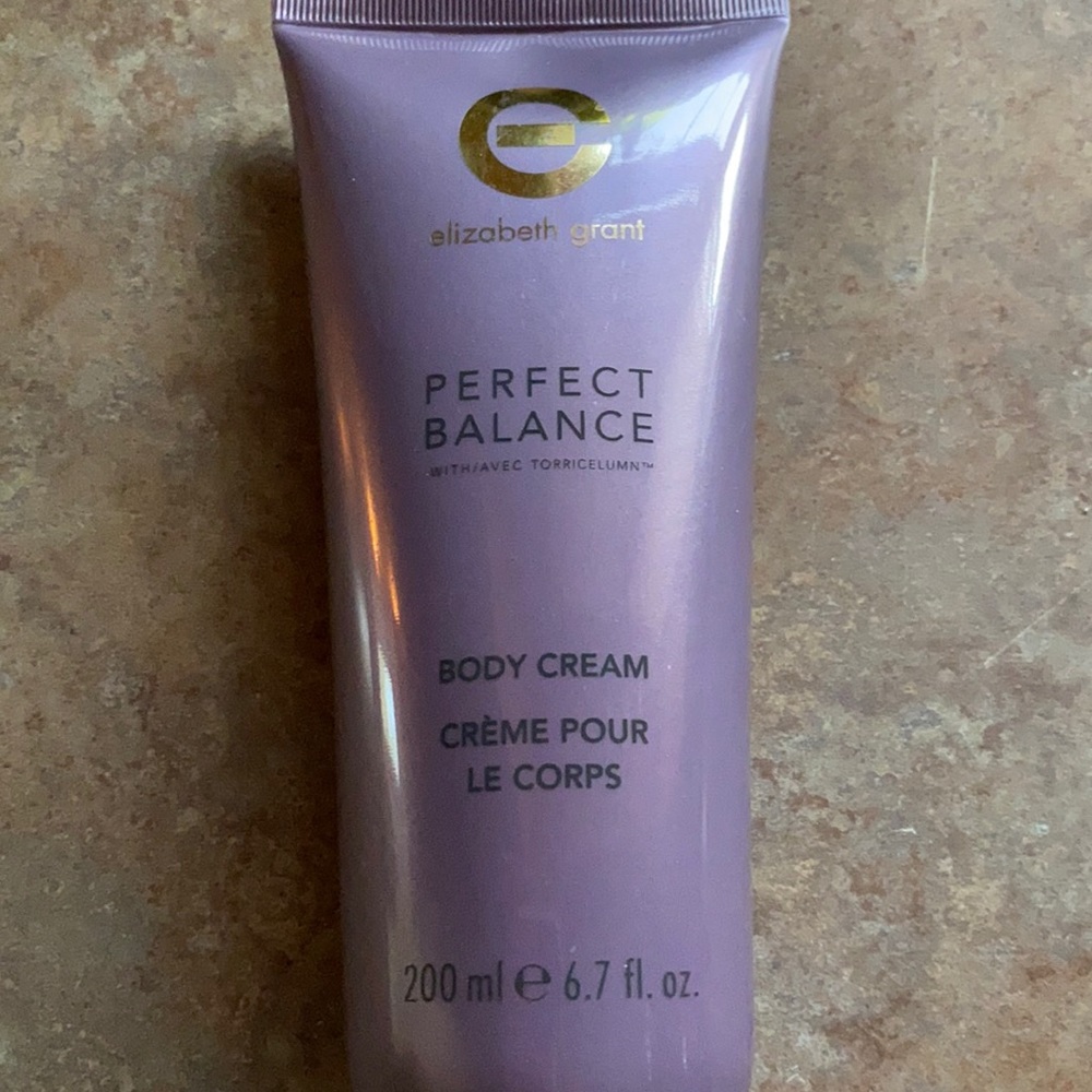 ELIZABETH GRANT Perfect Balance Body Cream